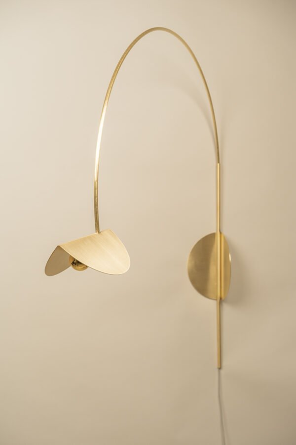 Wall Lamp Sconce in Brushed Brass